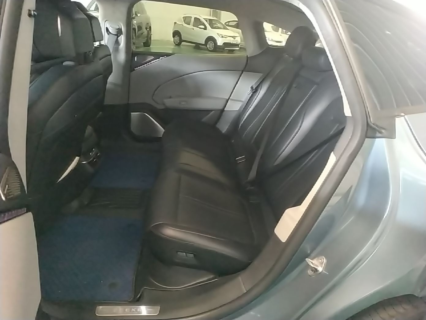 Zeekr 007 2024 Rear-Drive Intelligent Driving Version 100 kWh — снимка 20