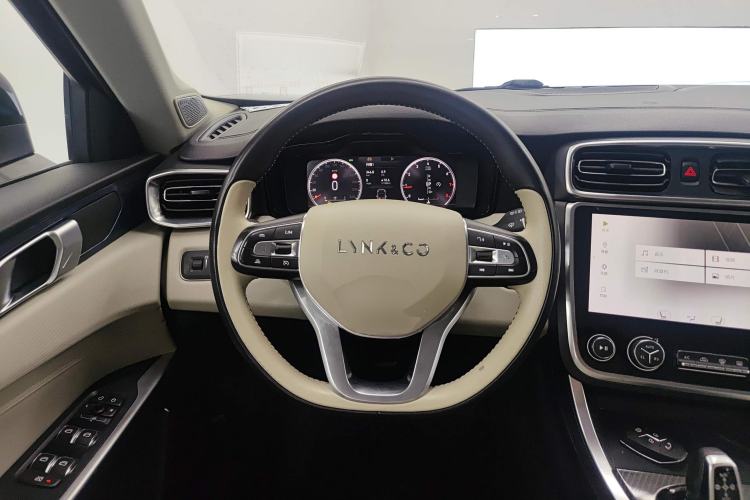 Used Lynk & Co 01 2017 2.0T Two-Wheel Drive Zhaopu Version