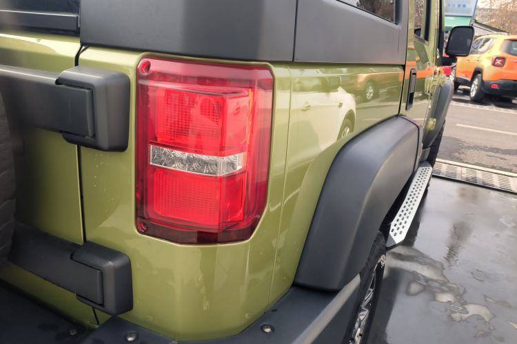 Used BAIC Off-Road BJ40 2016 40L 2.3T Automatic All-Wheel Drive Premium Edition