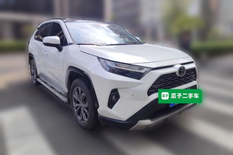 Used Toyota RAV4 2024 2.0L CVT Two-Wheel Drive Fashion Plus Edition
