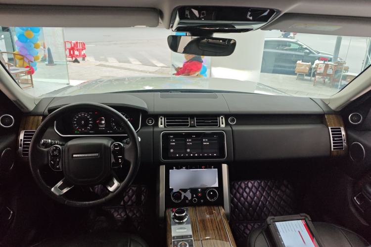 Used Land Rover Range Rover Vogue 2018 3.0T Gasoline HSE Middle East