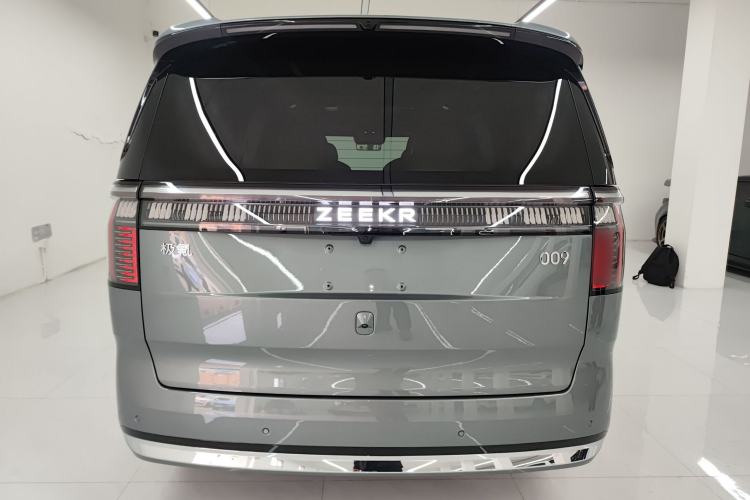 Used Zeekr 009 2024 Six-Seat Executive Version 4WD 140 kWh