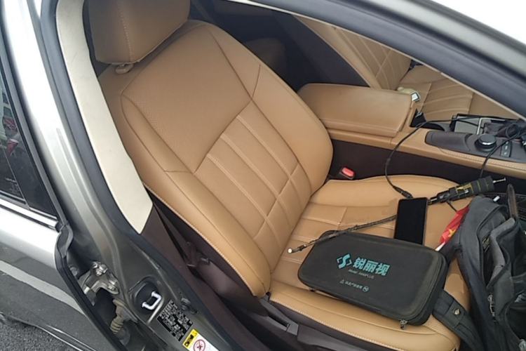 Lexus ES 2015 200 Elite Edition usata