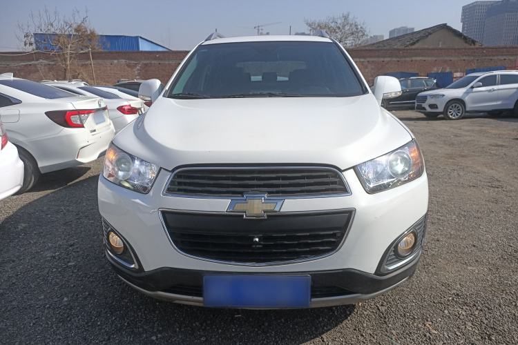Used Chevrolet Captiva 2015 2.4L 4x4 Flagship Edition 7-Seater