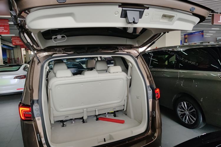 Used Buick GL8 2022 Land Business Class 652T Luxury Model