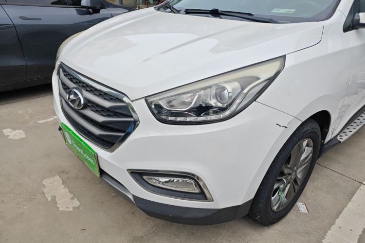 Used Hyundai ix35 2015 2.0L Automatic 2WD Smart Type China IV
