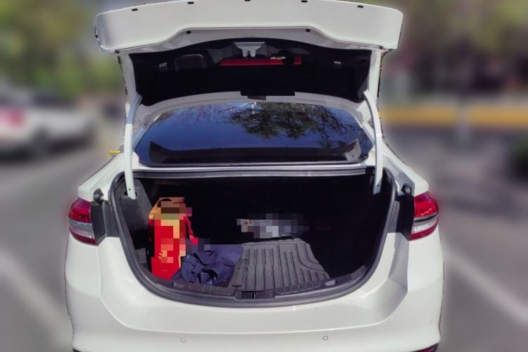 Used Ford Mondeo 2017 EcoBoost 180 Luxury Model Trunk