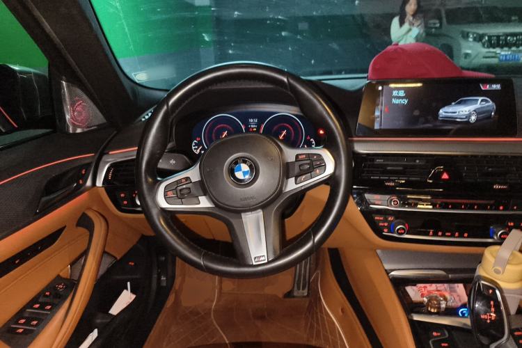 Used BMW 5 Series 2019 525Li Luxury Package
