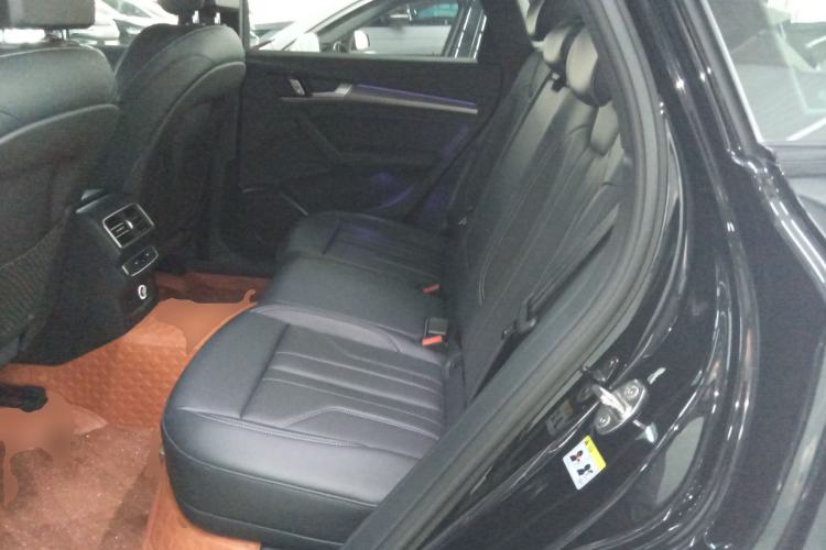 Used Audi Q5L 2024 40 TFSI Fashion Dynamic Model