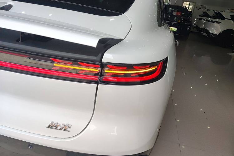 Used VOYAH PASSION 2023 Four-Wheel Drive Long-Range Version
