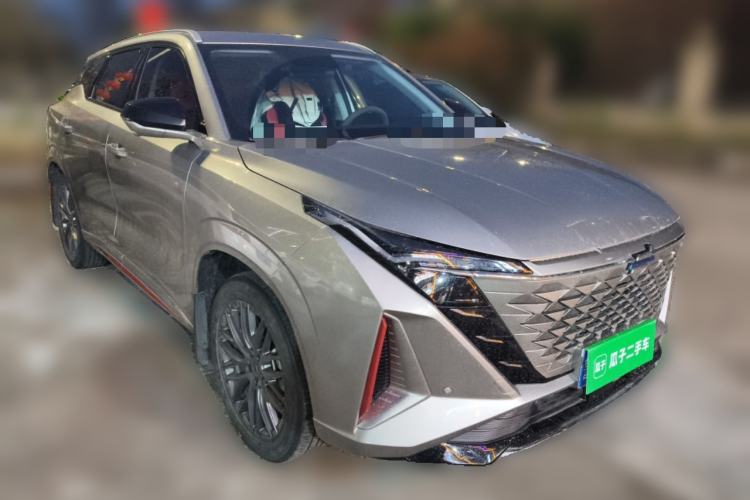 Used CHANGAN OSHAN Z6 2022 Blue Whale 1.5T DCT Luxury Model Front Right 45 Deg