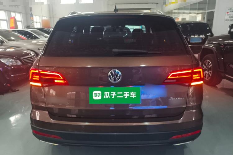 Used Volkswagen Tharu 2019 280TSI Two-Wheel Drive Luxury Version China VI Standard
