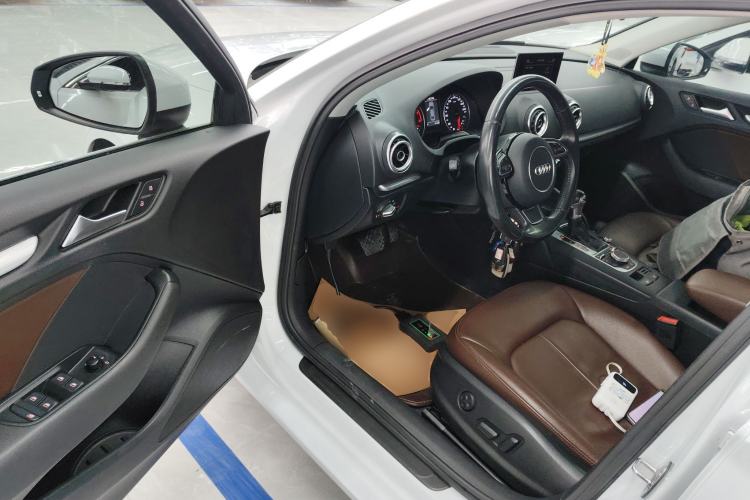 Used Audi A3 2016 Limousine 35 TFSI Prestige Edition
