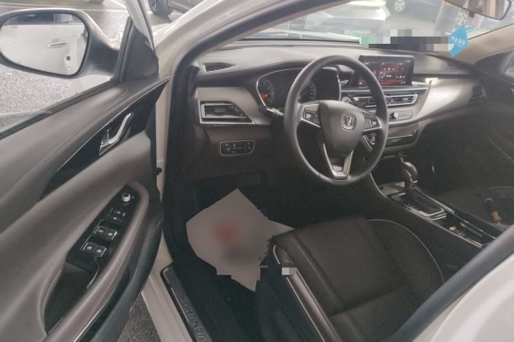 Used CHANGAN Raeton CC 2019 1.5T Automatic Haoya Edition Guangmang Model China VI Standard Driver Seat