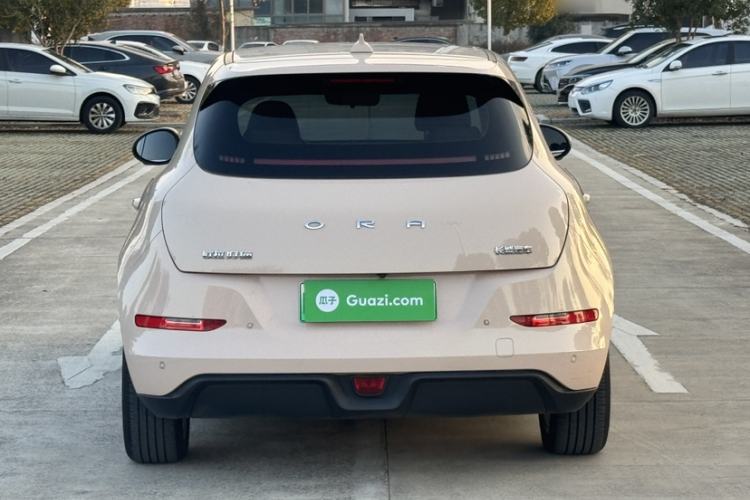 Used ORA Good Cat 2023 401 km Standard Range Luxury Version Lithium Iron Phosphate
