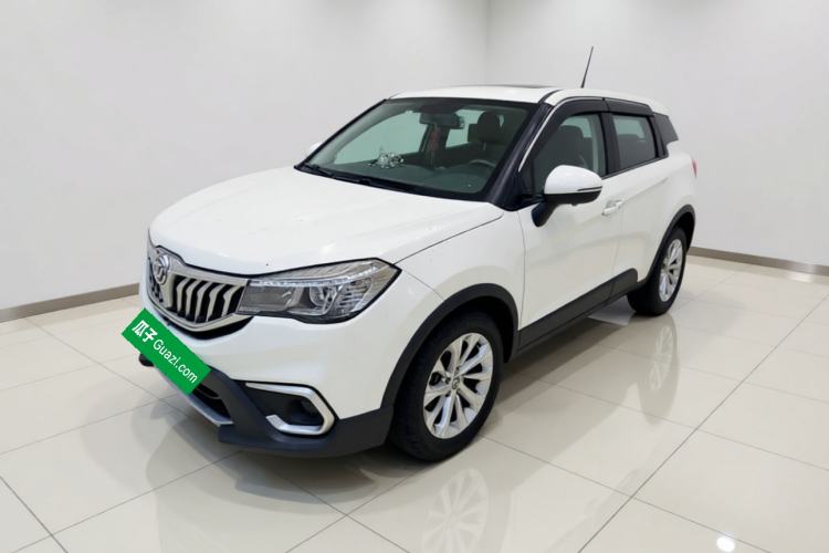 Used Brilliance V3 2017 1.5L Automatic Elite Model Guazi used car, China used car export, Used car for sale, Used  cars, Cheapest cars for sale