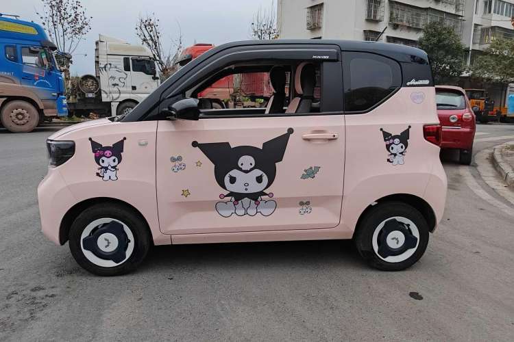 Used Wuling Hongguang MINIEV 2022 Macaron Premium Model – Lithium Iron Phosphate