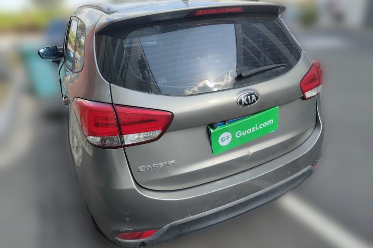 Used Kia Carens 2013 2.0L 7-Seater Automatic Comfort Edition China IV Standard