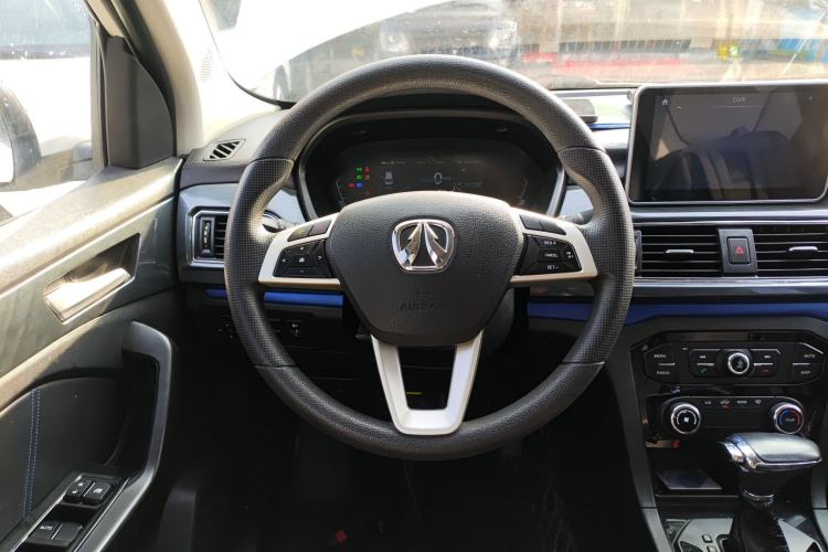 Used BAIC Weiwang M60 2017 1.5T CVT Diamond Edition