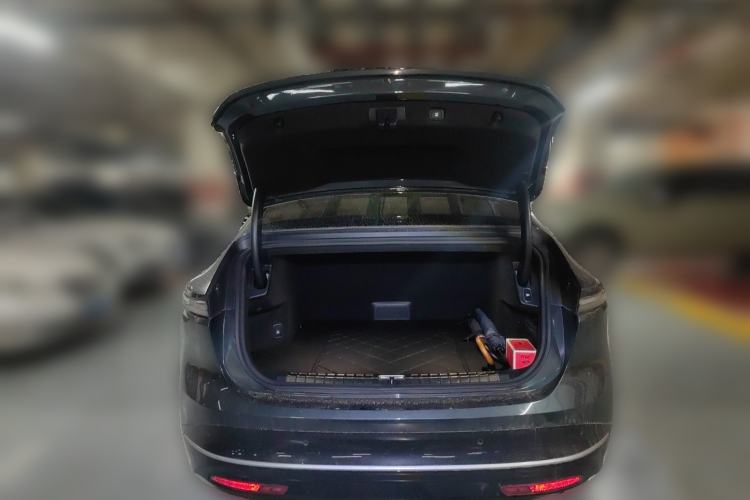 Used Nio ET9 2025 100kWh Signature Edition