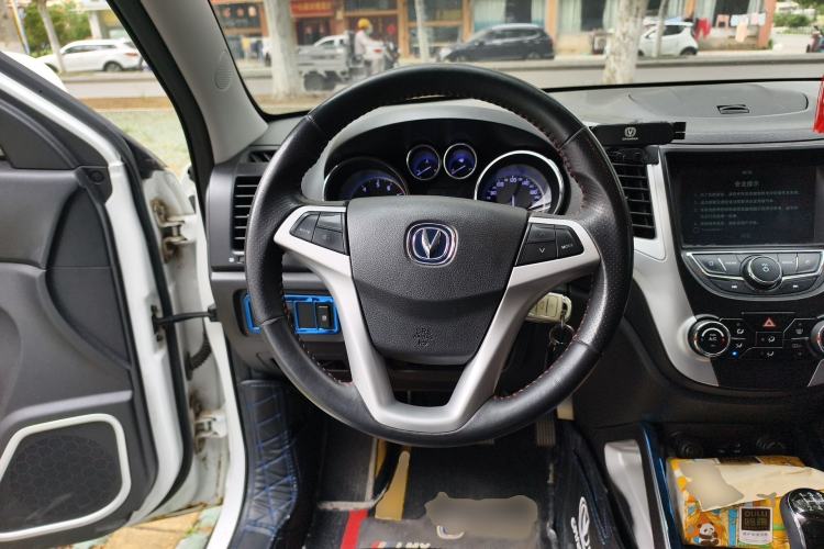 Used CHANGAN CS35 2016 1.6L Manual Luxury Model China V Standard Steering Wheel