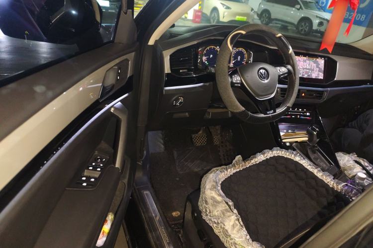 Used Volkswagen Tayron 2021 330TSI Two-Wheel-Drive 3rd Anniversary Limited Edition Driver Seat