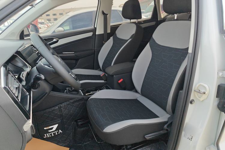 Used Jetta VS5 2022 280TSI Manual Advanced Trim Left Front Seat