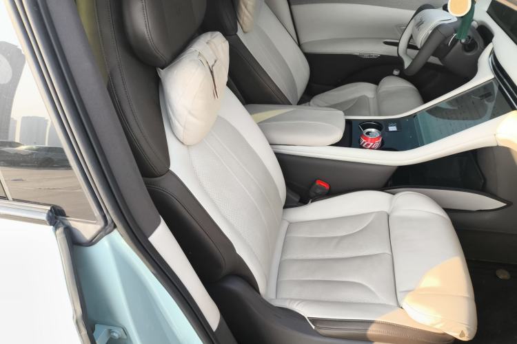 Used IM LS7 2023 90 kWh Elite Rear-Drive Version
