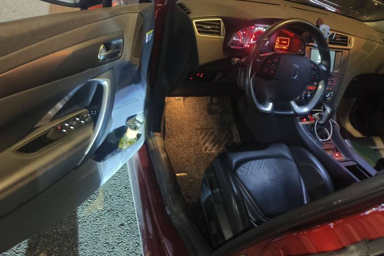 Used DS 4S 2016 1.6T Automatic Smart Edition THP160
