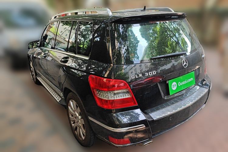 Used Mercedes-Benz GLK-Class 2011 GLK 300 4MATIC Luxury Model Rear Left 45 Deg