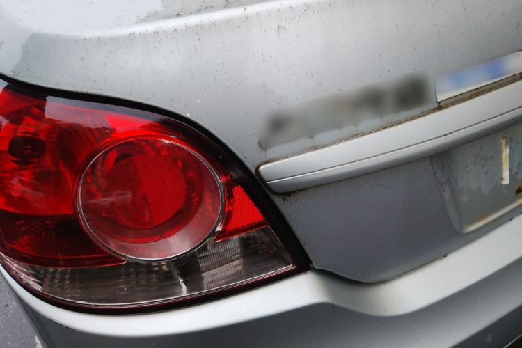 Used Volkswagen Lavida 2013 Classic 1.6L Manual Fashion Edition Trunk