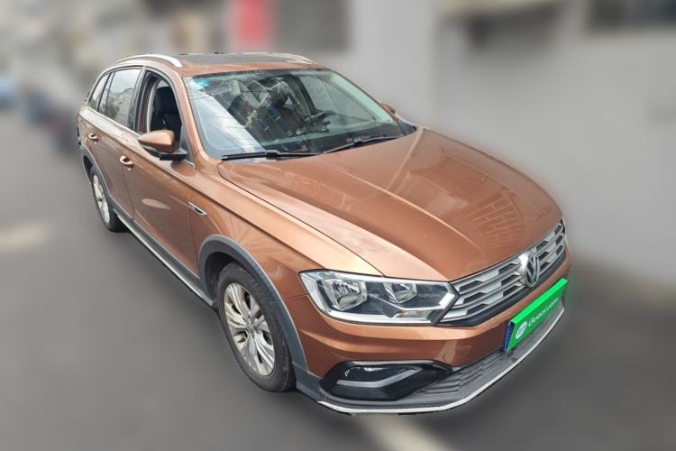 Used Volkswagen C-TREK 2017 230TSI DSG Comfort Version