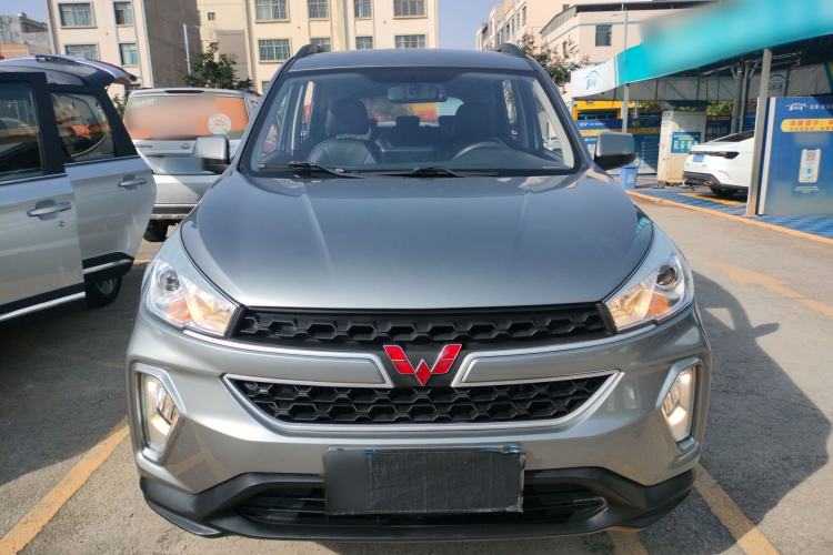 Used Wuling Hongguang S3 2019 1.5L Manual Comfort Model China VI Standard
