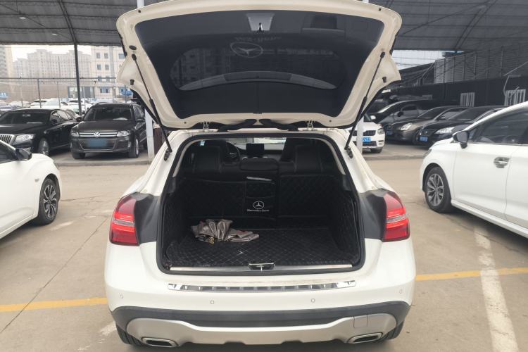 Used Mercedes-Benz GLA 2018 GLA 200 Fashion Model