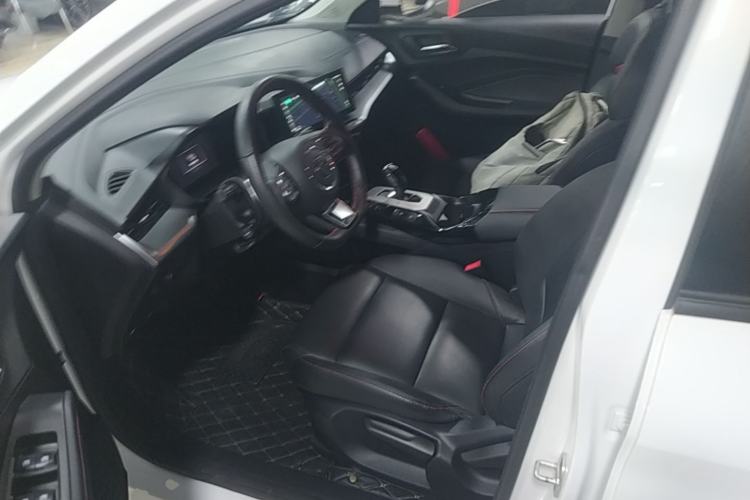 Used MG 5 2021 Revised 300TGI DCT Qingshè Luxurious Enjoyment Edition
