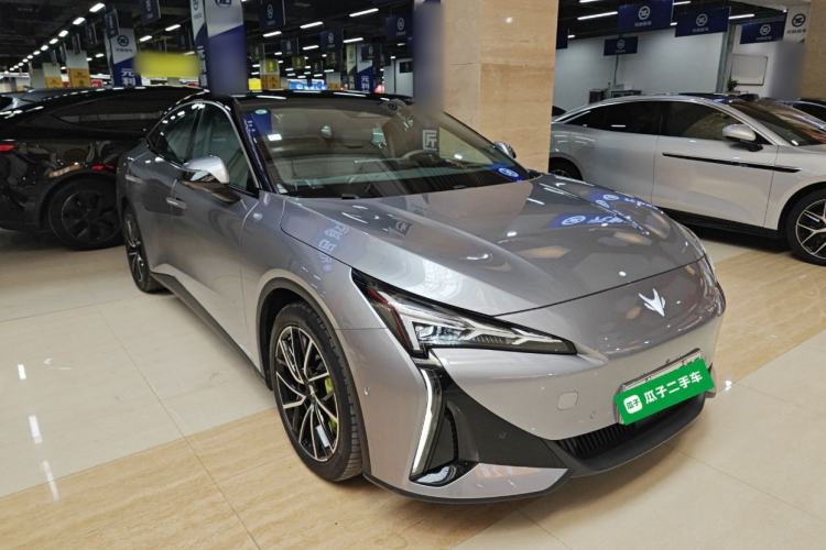 Used ARCFOX Alpha S5 2024 708MAX 200kW Exterior 1