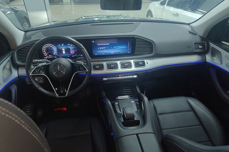 Used Mercedes-Benz GLE 2024 GLE 450 4MATIC AMG Line
