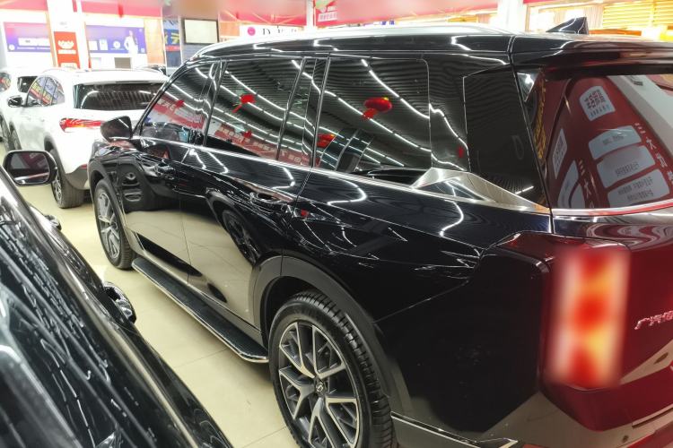 Used GAC Trumpchi GS8 2025 Linghang Series 2.0 TGDI Two-Wheel-Drive Luxury Edition 5 Seats
