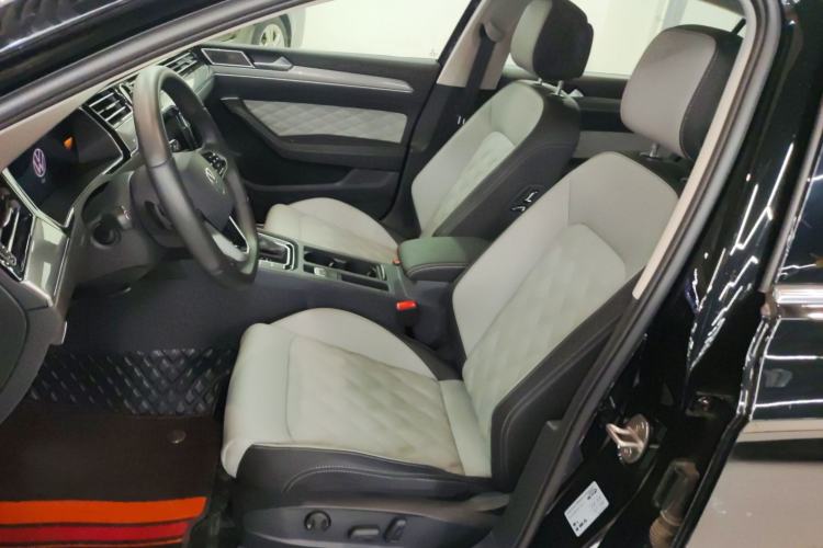 Used Volkswagen Magotan 2025 Revised Version Zhongxiang Edition 280TSI DSG Luxury Trim Left Front Seat