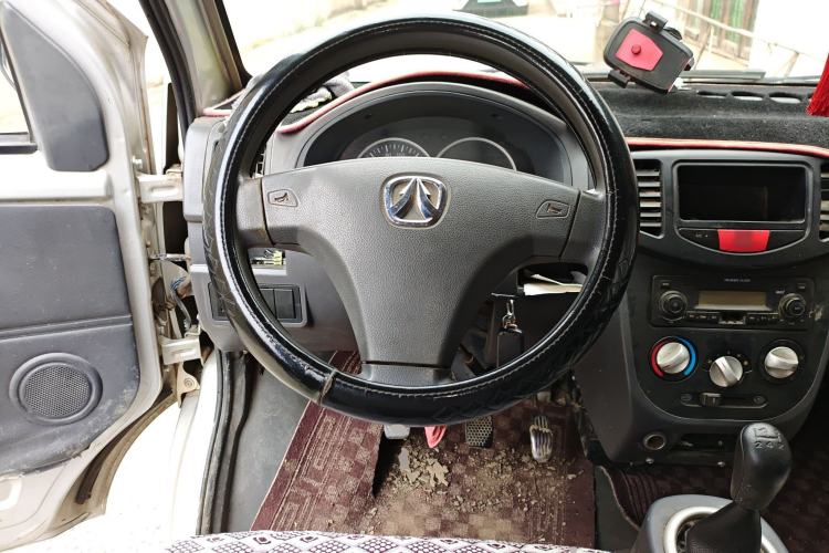 Used BAIC Weiwang 306 2013 1.2L Value Edition Basic 7-Seater A12 China IV Standard
