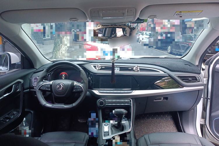 Used Dongfeng Aeolus AX7 2019 1.6T Automatic AI Navigation Model Enjoyment Version China VI Standard Center Console