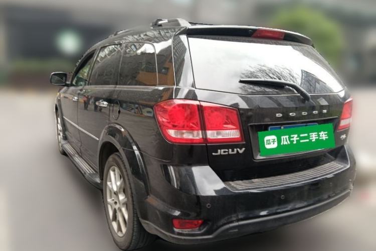 Used Dodge Journey 2013 2.4L Two-Wheel Drive Luxury Version