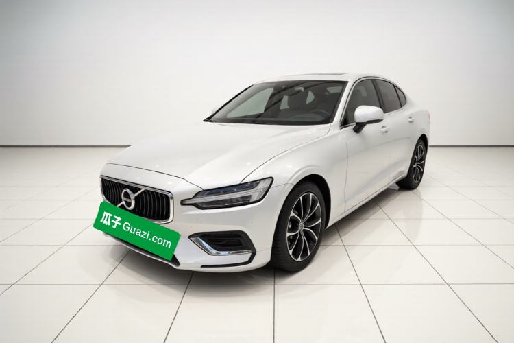 Used Volvo S60 2022 B4 Zhiyi Luxury Edition