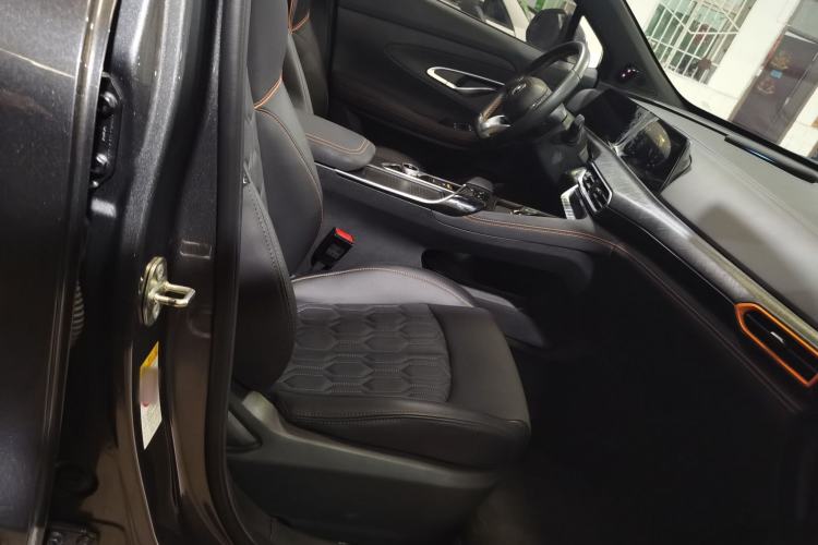 Used Changan UNI-T 2022 1.5T Prestige Version