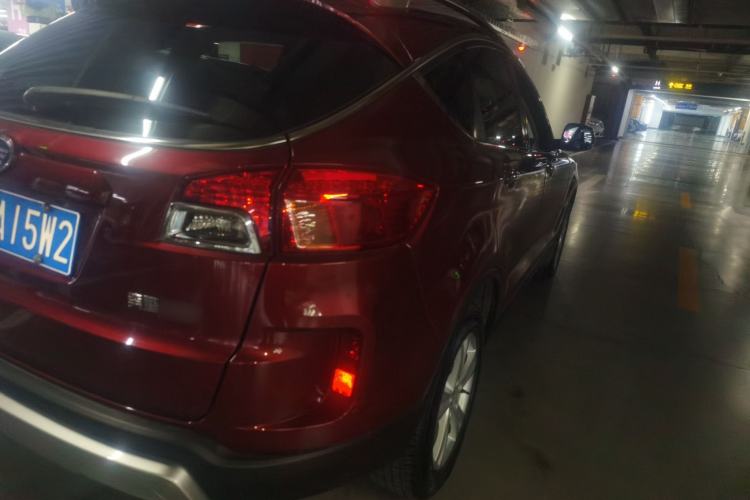 Used Bestune X80 2016 2.0L Automatic Luxury Model Right Rear Taillight