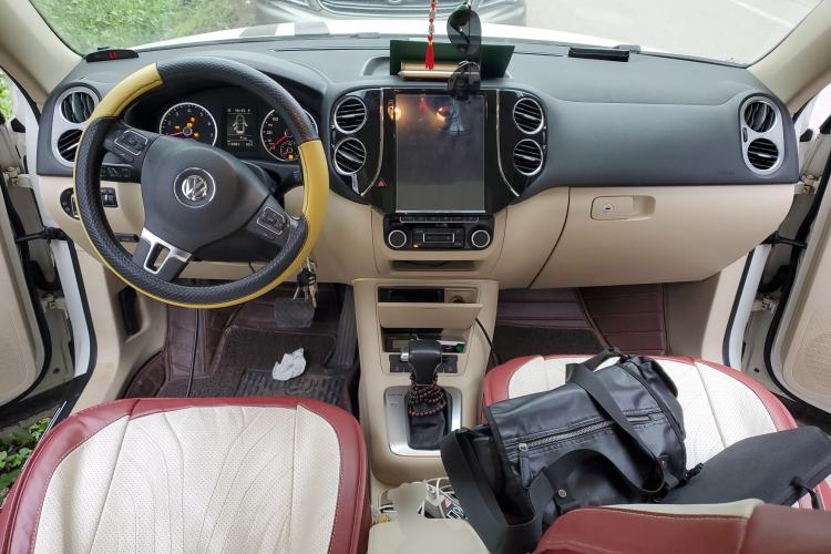 Used Volkswagen Tiguan 2010 2.0 TSI Automatic All-Wheel-Drive Elite Edition
