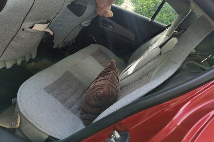 Used Chevrolet Cruze 2012 1.6L SE MT
