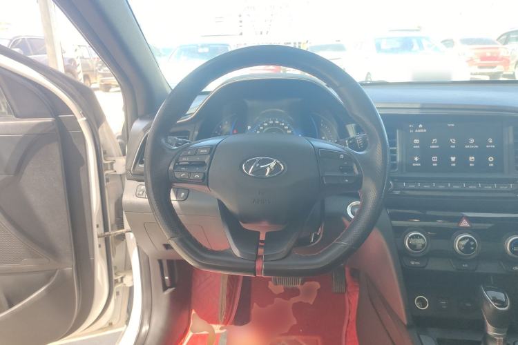 Used Hyundai Elantra (6th Generation / Lingdong) 2020 1.4T Dual-Clutch Xuan Dong · Dynamic Version Steering Wheel