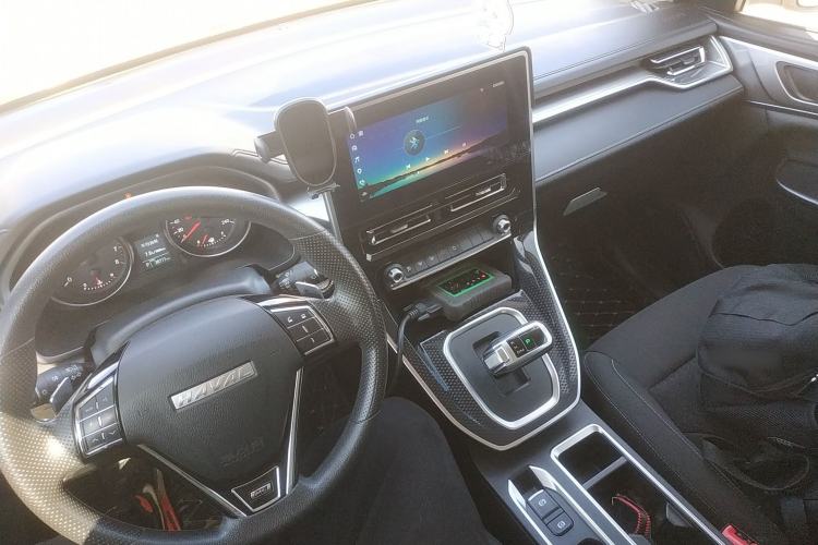 Used Haval M6 2021 PLUS 1.5T DCT Elite Smart Connectivity Model