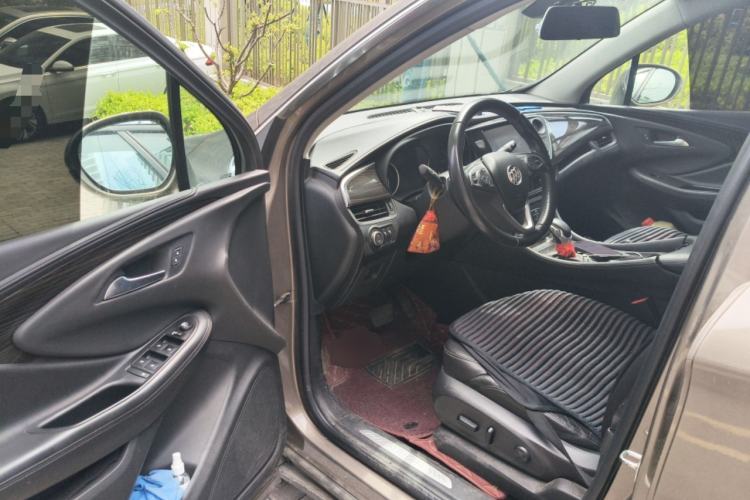 Used Buick Envision 2018 20T Two-Wheel-Drive Elite Model
